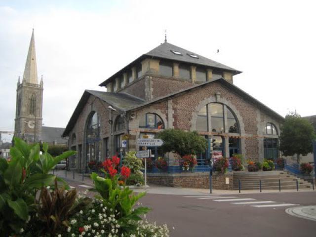 L'office du tourisme de BREHAL (Manche).