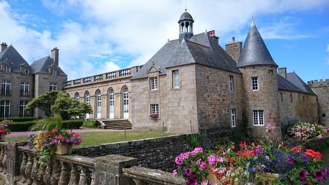 Cet édifice est répertorié dans la base Mérimée, base de données sur le patrimoine architectural français du ministère de la Culture, sous…