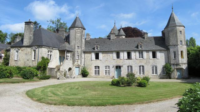 Cet édifice est répertorié dans la base Mérimée, base de données sur le patrimoine architectural français du ministère de la Culture, sous…