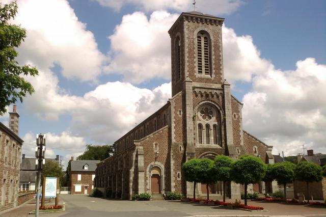 Église Sainte-Trinité de fr:Gavray