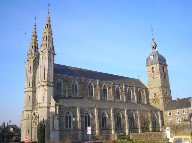 Saint-James (Normandie, France). L'église Saint-Jacques.