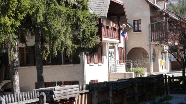 Place du Village