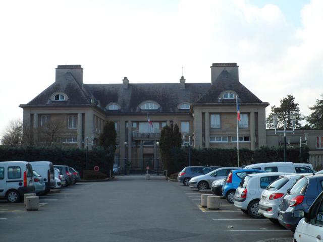 Préfecture de la Manche, fr:Saint-Lô