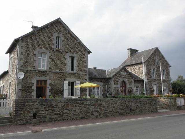 Mairie d'Argouges (50).
