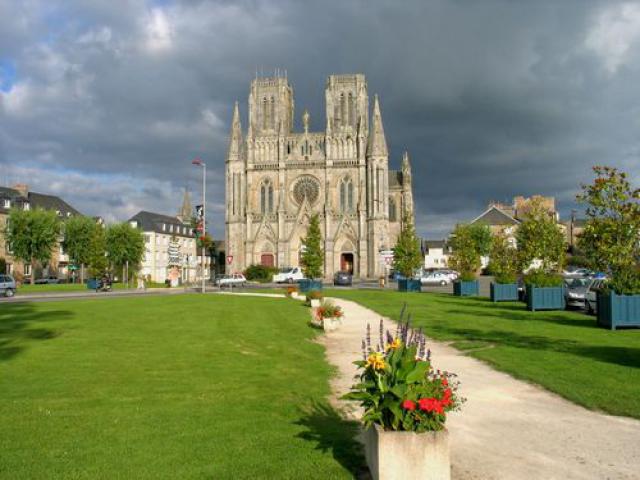 Avranches-01 (100°)