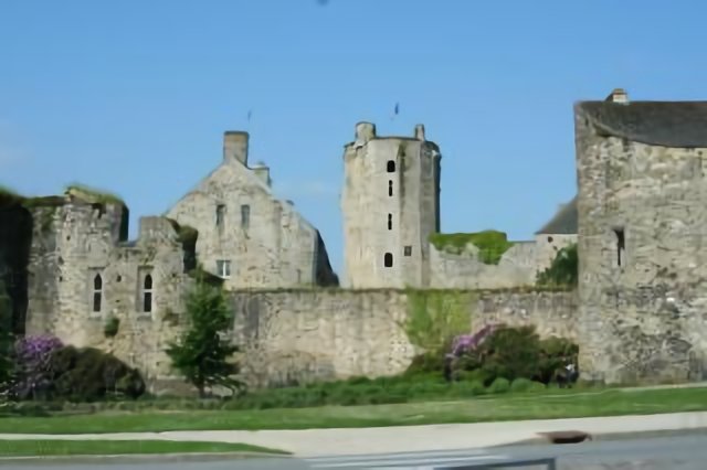 Vieux château de Briquebec 50