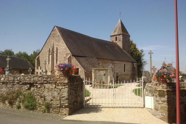 église de Saint-Symphorien-les-Buttes, commune associé à fr:Saint-Amand (Manche)