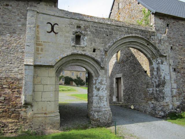 Cet édifice est répertorié dans la base Mérimée, base de données sur le patrimoine architectural français du ministère de la Culture, sous…
