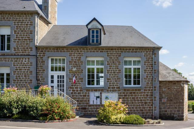 Français : Mairie du Mesnil-Rainfray (France).