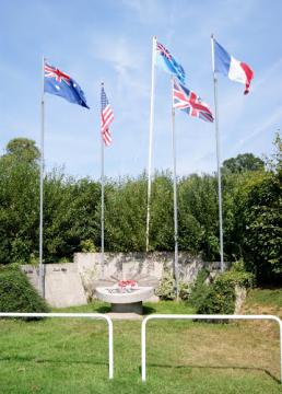 monument Lancaster 06/06/1944 Cérisy-la-Salle