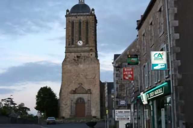 EGLISE DE MONTMARTIN