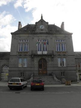 Mairie de Pontorson (50).
