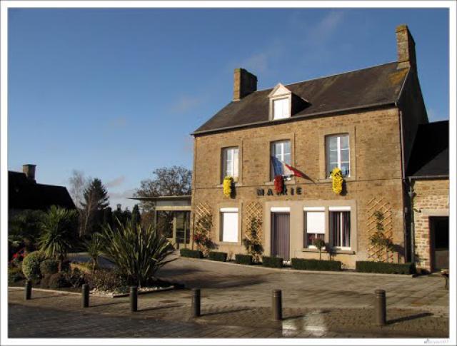 Mairie de Saint Martin des Champs