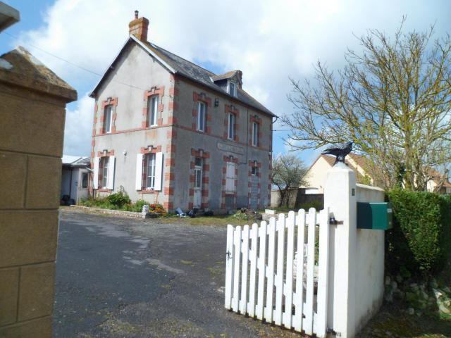 Mairie d'fr:Angoville-au-Plain