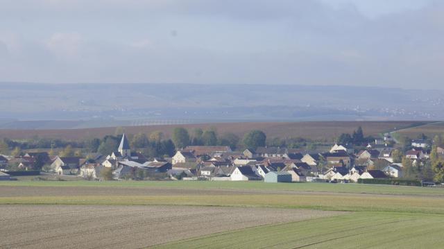 Vue du village depuis la colline.