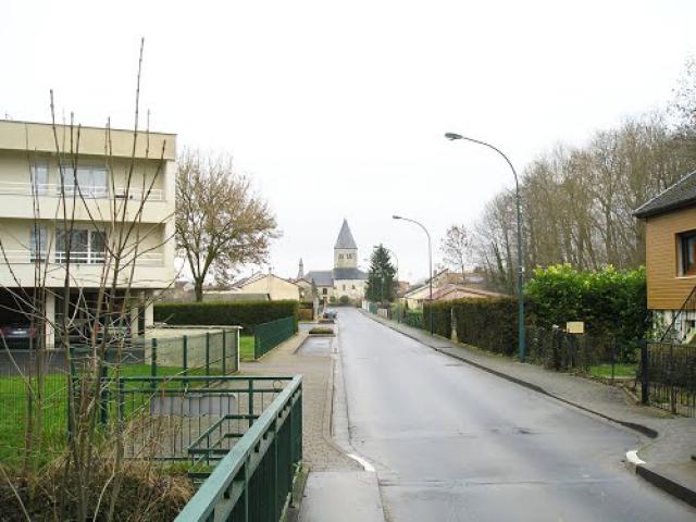 Rue de la Passarelle de Bazancourt