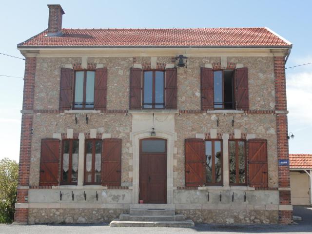 Mairie de Saint-Mard-lès-Rouffy (France).