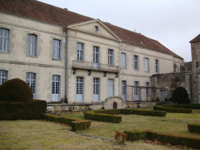 Abbaye du Reclus Talus Saint-Prix, France