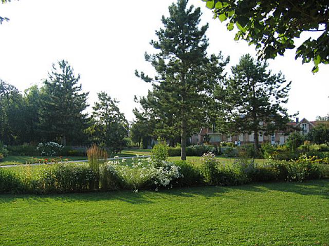 Parc Massé, Courtisols