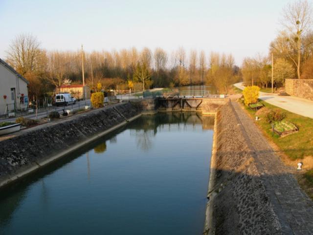 Canal Conflans-51