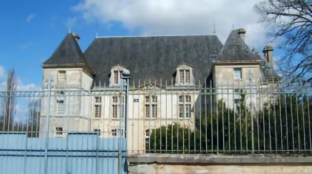 Le château de Challerange à Taissy
