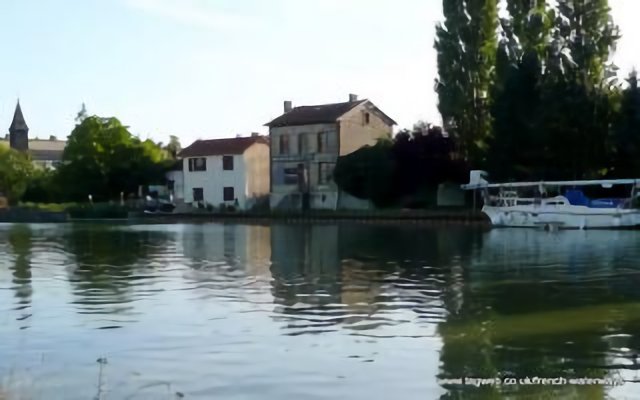 Soulanges, Canal lateral a la Marne