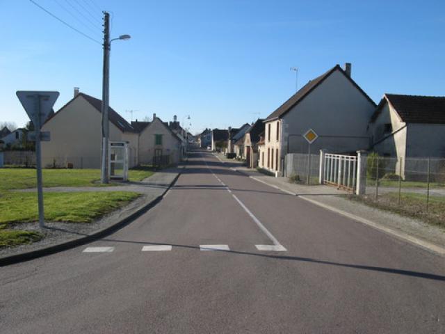 Rue de la Mairie à Granges sur Aube 51