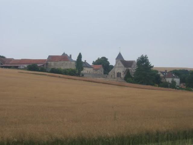 Lagery à travers les blés