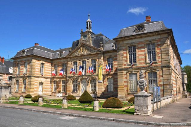 Hotel de Ville de Sainte-Ménéhould (Marne, France).