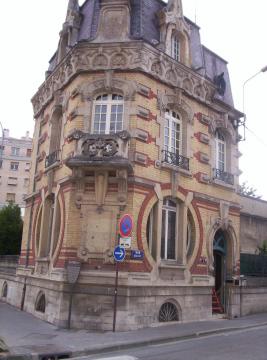 Le château de la lune, construit en 1896 - Épernay