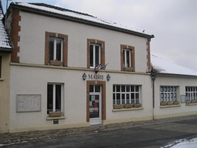 La mairie de Vauciennes.