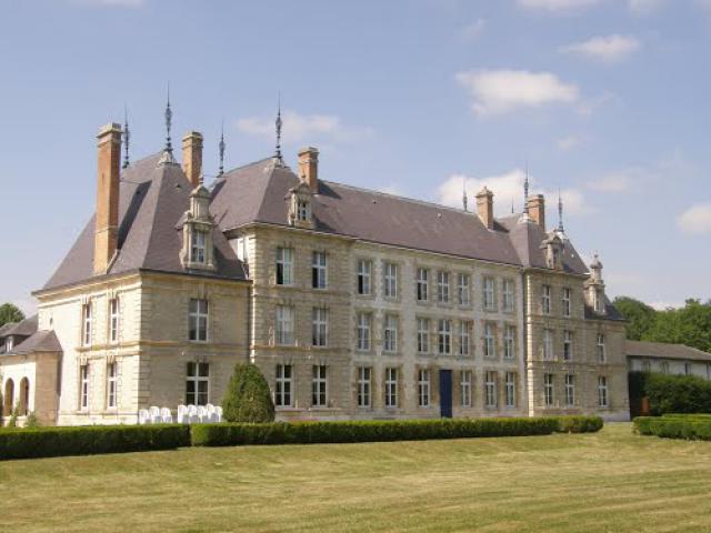 Château de Vitry-la-ville