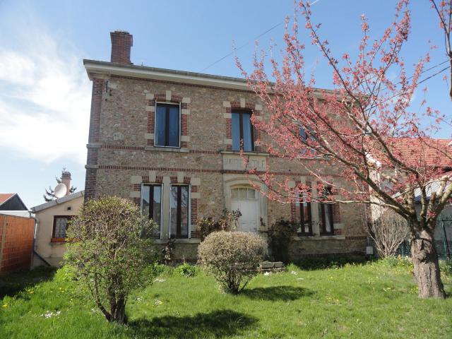 La mairie de Rouffy (Marne, France).