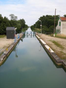 Ecluse d'Etrepy