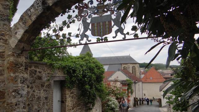 Châtillon-sur Marne, vue sur l'église