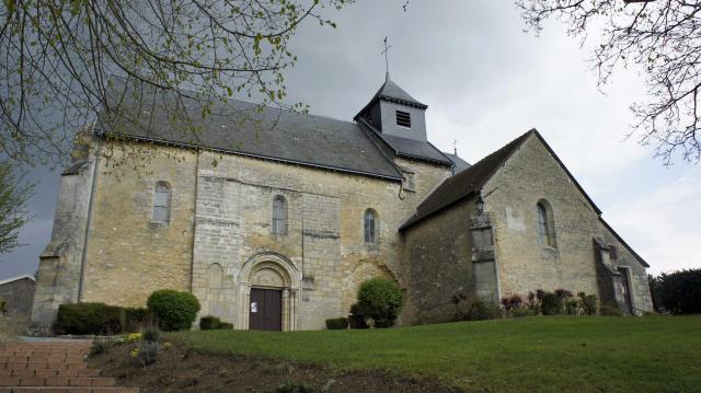 Église à Jonchery.