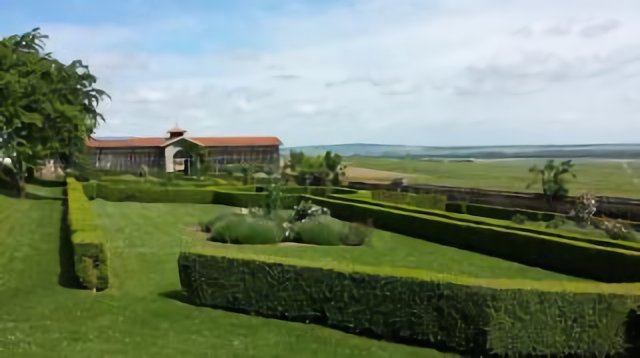 Manoir Cliquot