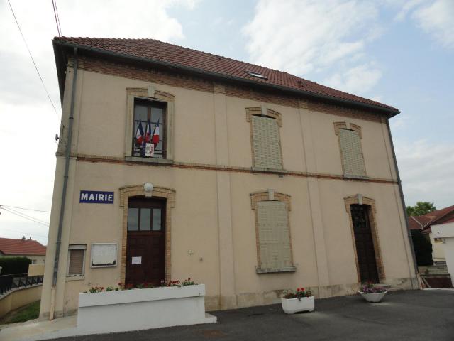 La mairie de Pringy (51).