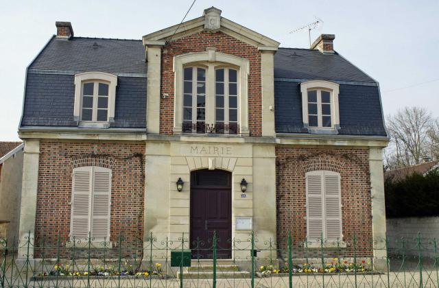 Vue de la Mairie_de Chepy.