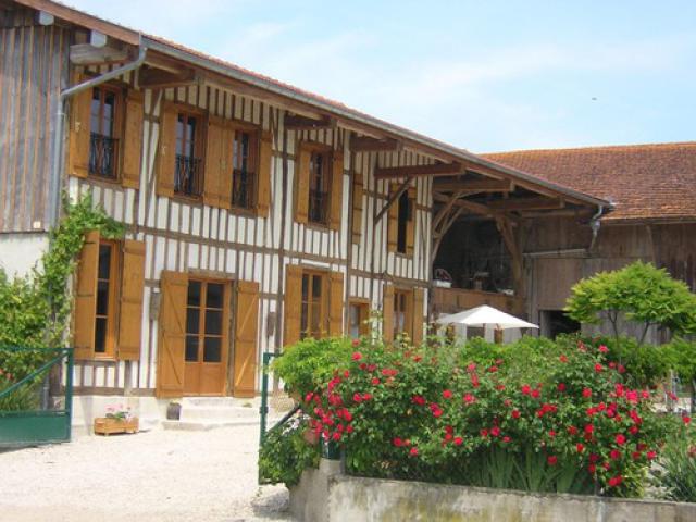 Chantal LANFROY, gîte à Saint Amand Sur Fion, Clévacances Marne en Champagne