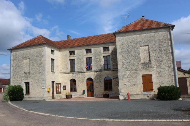 La mairie.