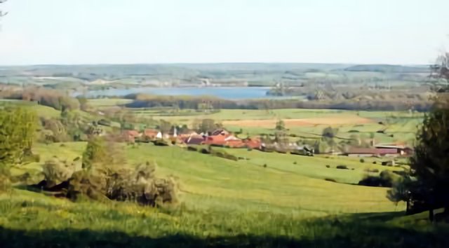 Le Lac de la Vingeanne et Verseilles-le-bas