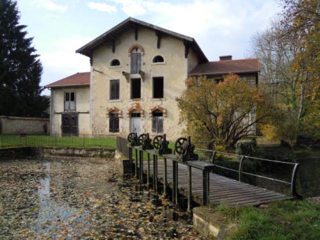 Moulin et bief