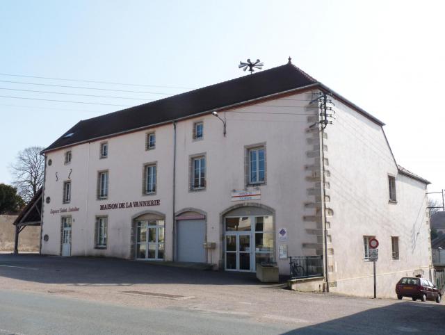 Espace Saint-Antoine, Maison de la Vannerie, Communauté de Communes et Office du Tourisme (Fayl-Billot, Haute-Marne)