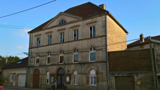Nomécourt, mairie