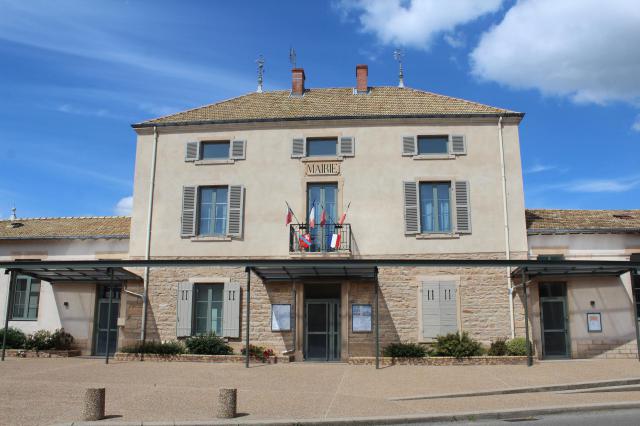 Mairie de la commune de Cormoranche-sur-Saône.
