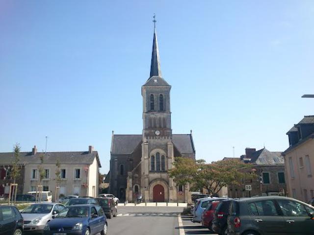L'église à Loiron