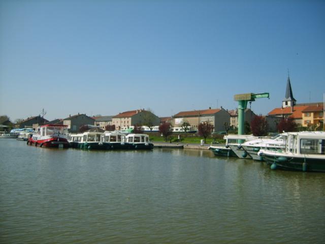 Hafen von Lagarde