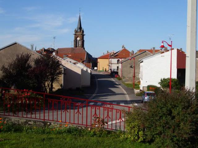 Vue sur le centre de Petitmont (54480)