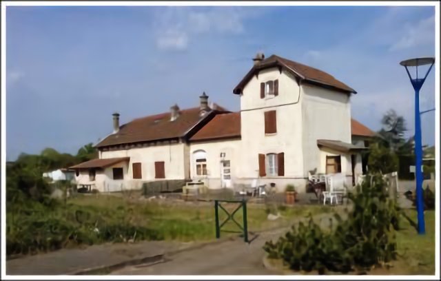TUCQUEGNEUX. EX GARE.